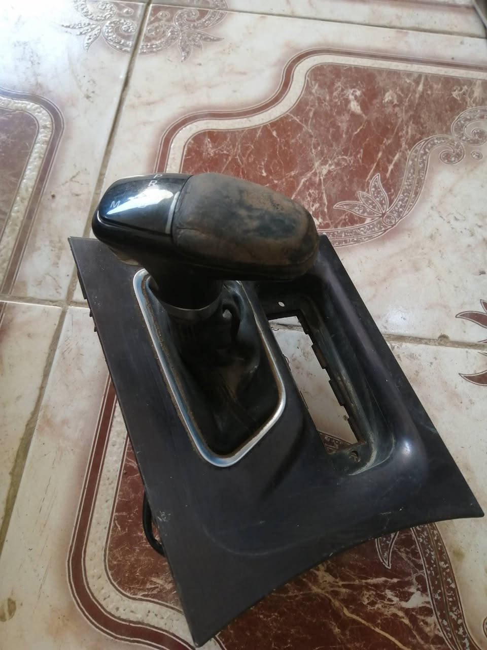 السلام عليكم عتله كير جاجر بلاديه 3600 جديده وشغاله اصليه سعر 60 عنوان بغداد دوره ابو ادشير الاتصال ***********
