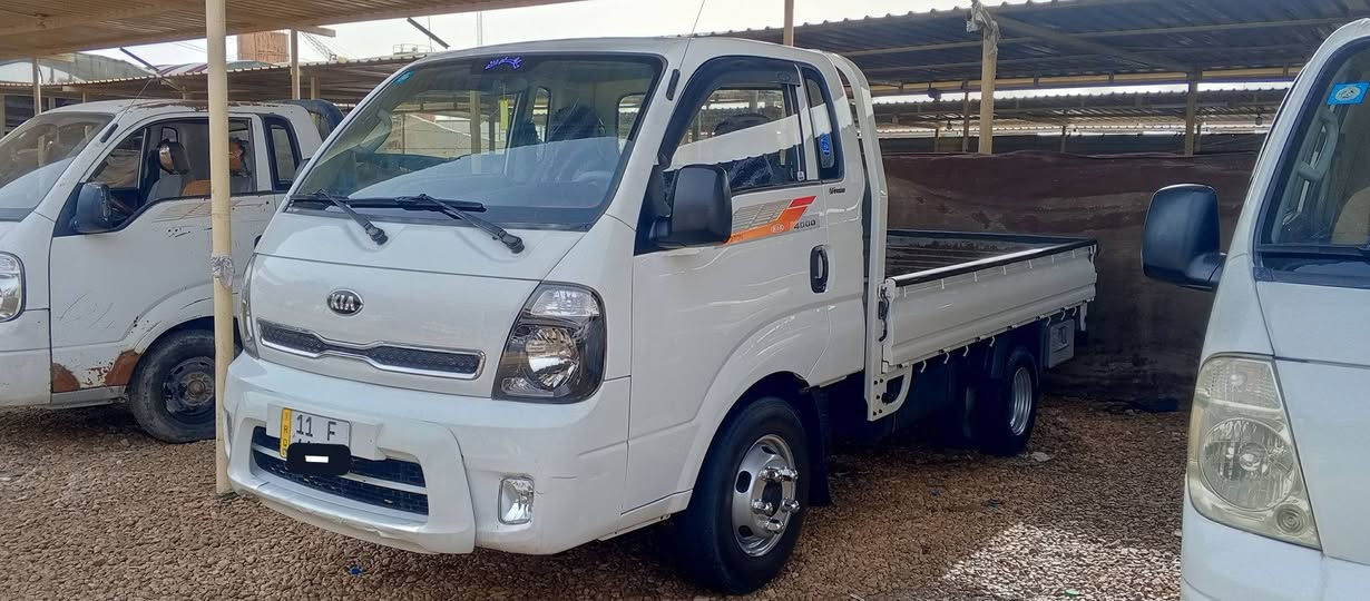 السلام عليكم كيا فحل للبيع موديل 2018 رقم بغداد دولي سنويه ال 30 
محرك كير اكسن حداديه تخم تاير لاسه تركي تحويره 14 عنوان بابل القاسم رقم الهاتف ***********
