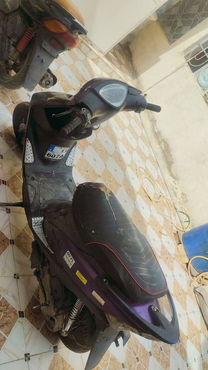 سلام عليكم دراجه ماكس عدله بوشه 49 دراجه اي نقص ما بيها  دراجه بلاديه السعر 450 وبيها مجال العنوان بابل حي نادر رقم الهاتف ***********
