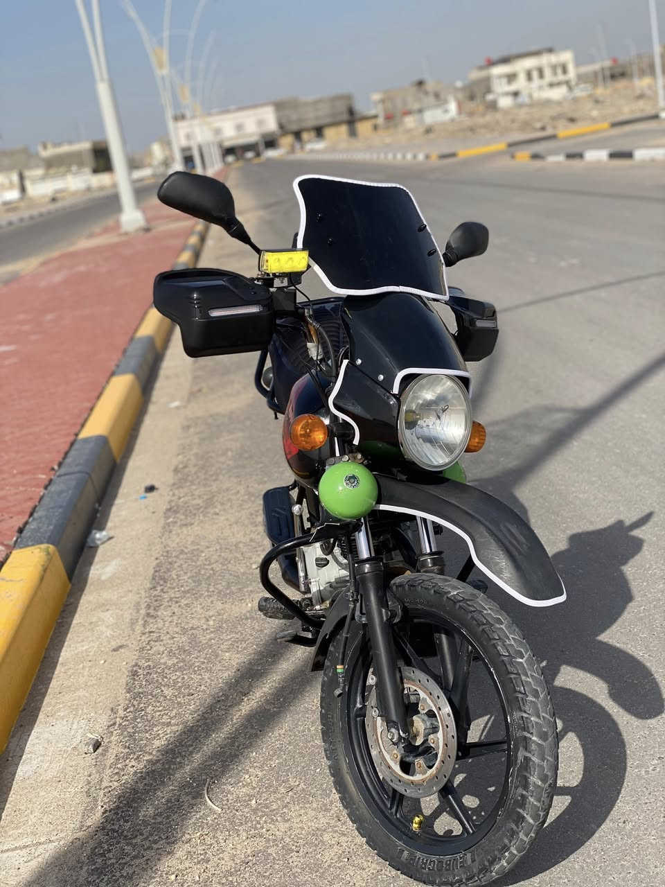 بوكسر جبلي
سلام عليكم دراجه للبيع بوكسر جبلي رقم وسنويه وبأسمي مديل 21 طالعه 23 المكينه مجفته وناعمه كلش السعر مليونين 100 رقم ***********
