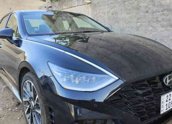 سوناتا لمتدد 2023 فول فول لاخير 
تتقدم وترجع بالريمونت اعلى مواصفات بالسوناتا
لون مميز اسود كذاب داخل ملكي ابيض 
شاشة كبيره كيجات دجتل 
وضعيات قياده متعدده
محرك 1.6 توربو سريع وقوي وانسه شي اسمه صرف بانزين
 مع اداء رياضي  ترايك وين ما تريد لحد متقتنع 

💎 ســعــر ✅ ::  الــرد تلقائي 📮

ماشية 41الف 
كامرات 360 درجه
سستم سماعات بوس
ترحيب اناره
بصمة ابوب سحب ذكيه
تحكم بصمه تقديم ترجيع تشغيل عن بعد  فتح صندوق
قياده ذاتيه  ركن ذاتي  تشغيل عن بعد 
تحديد مسار رادارات 
تخم تايرات بيرلي ايطالي 
وبعد هواي مواصفات  ولمتدد معروف بالمواصفات 
حادث سياره موضح بصور قطعه جاملغ جهة السايق مبدل 

رقم صاحب سيارة
***********
