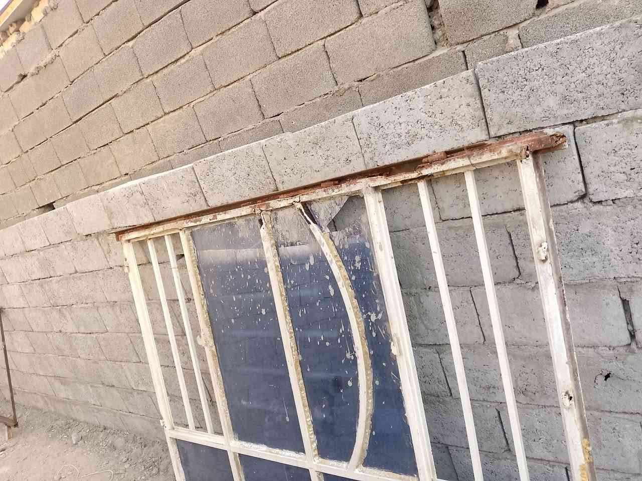 شباك مستخدم
عرض مترين

طول متر ونص 

العنوان شهداء العبيدي

***********
