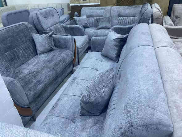 اليوم بأذن الله تنزل البضاعة ساعه 10 الصبح
موديل (بانده + باريس) 

🛋️ التخم التركي الفاخر 🇹🇷
✔ 10 مقاعد فخمة بجودة عالية وتصميم راقٍ
✔ الخشب: متين وقوي
✔ القاعدة: خشب زان لمتانة إضافية
✔ الإسفنج: سوفت طبي مريح جدًا، مثالي لأصحاب الوزن الثقيل

💰 السعر: 800 الف
🚚 التوصيل: مجاني حتى باب البيت!

💥 لأصحاب الذوق الرفيع وعشاق الأناقة! 💥
       اجعل منزلك أكثر فخامة وتميزًا 

📢 متوفر تجهيز جملة ومفرد

📍 العنوان:  ناصريــــــة  شــــارع 30
              مجمع علي الشويلي 
              مجاور مكتب الصدرين للعقار

*********** 
***********
