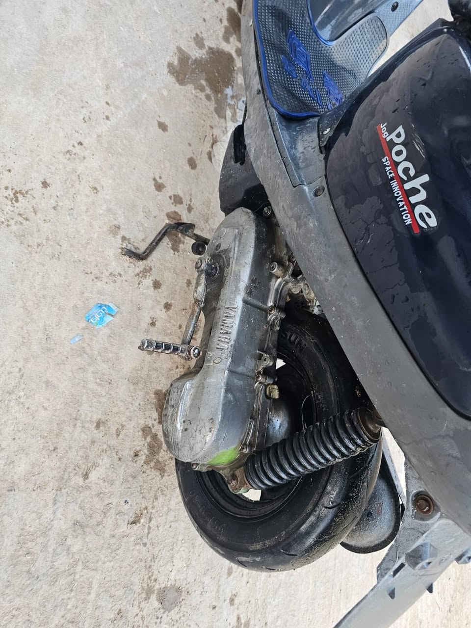 سلام عليكم اخوان دراجه منغولي مكينه حاويه الدراجه حلوه مرتبه وكامله كلشي شغال بيها لستفسار تصل ***********
