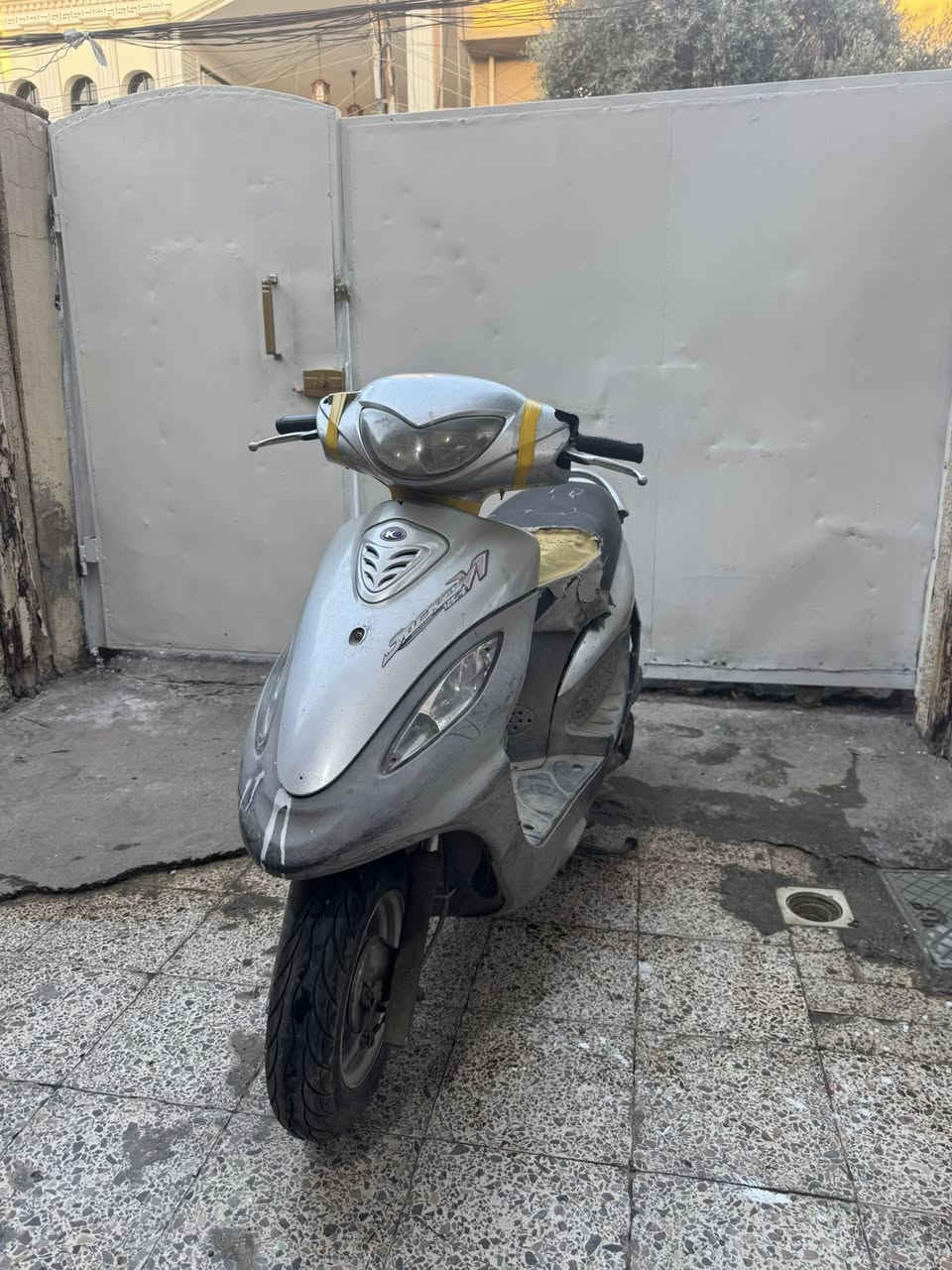 سلام عليكم كامكو 140 نوزل للبيع
كفرات بلادية
باتري جديد
سعر 175الف
مكان الغزالية 
رقم الهاتف:***********
