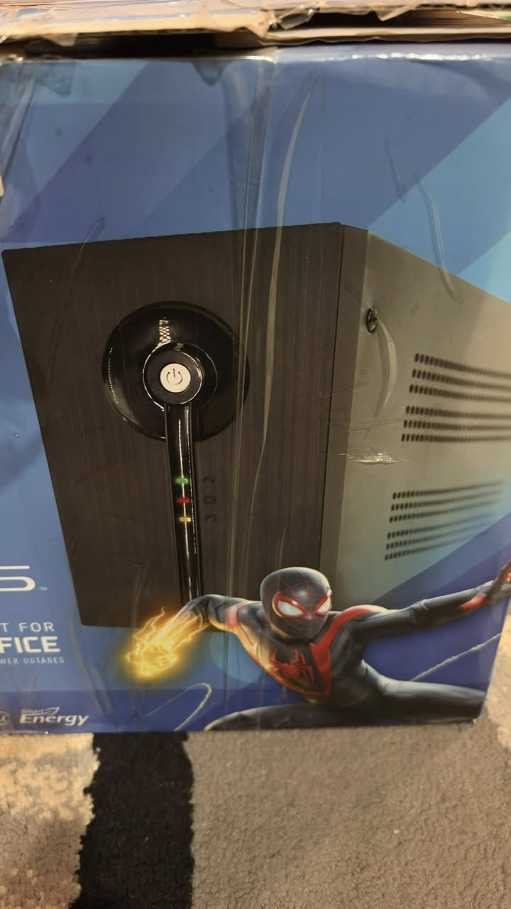 UPS 1500 للبيع
بطاريات قابله للشحن عدد ٤ مع شاحنه كل شحنه تدوم ٦-٥ ساعات متواصله الups جديد ماصارلي هواي من مشتري وما مشتغل عليه شي ابد غير مره او مرتين شتغل

السعر ٧٥ وبس مجال

مكاني بابل الحله 

رقم ***********
