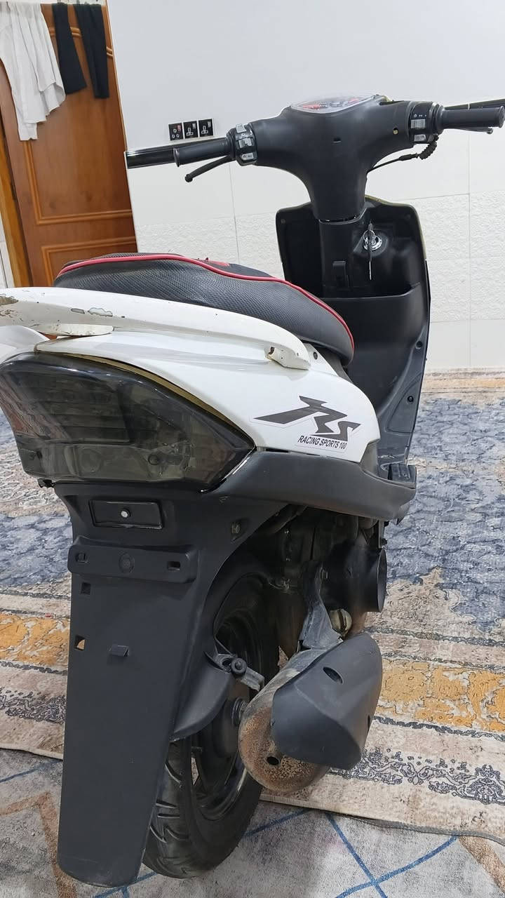 ماكس عدله ما مفتوحة بيه محرك يشك الكاع شرط نهضه ومشي ادك100 ما مفتوحة ما مفتوحة نكره سلف هندر واحد دراجة نصبته حلوه جاهزه مانقصه شي ربع ماذب عليه 

مايحتاج اسولفلك تعال خل الدارجه اسولفلك تعال وشوف بعينك


**إذا كنت صاحب هذا الإعلان وتريد حذفه لأي سبب، رجاءا أرسل رسالة إلى الدعم الفني**