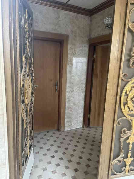 🏡 بيت للإيجار 

📍 الموقع: محيزم 4 – قريب على شارع ٨٠، من جهة شارع كربلاء.

📐 المساحة: 230 متر طابقين

🏠 المواصفات: 
• ثلاث غرف نوم
 •كراج واسع  
•هول 
• صالة 
• مطبخ 
•منور
• صحيات عدد 2 غربية وشرقية
 

📞 للاستفسار والاتصال:
‭0781 338 8328‬
رقم صاحب الدار
الايجار 450 الف وقابل للتفاوض
مكلفففف بالنشر
