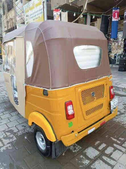 تكتك للبيع موديل ٢٠٢١ شهر٧ رقم وسنويه بغداد نكليزي تحويل ثاني يوم مكفوله التكتك بيه بارد بالبك لايت السعر ٧٢٠٠ وبيه مجال مكاني الشعب شارع الصحه ***********
