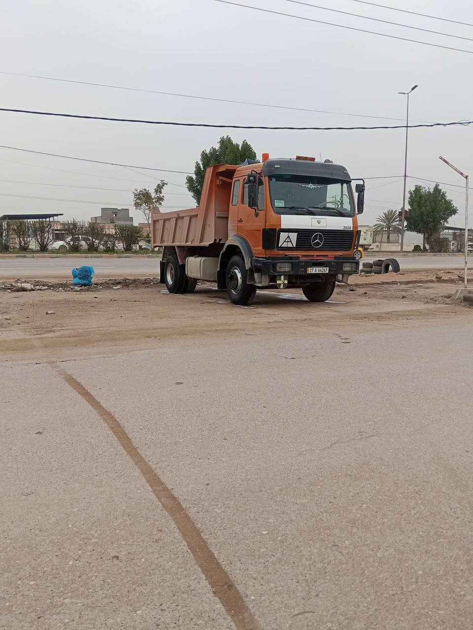 السلام عليكم تك للبيع موديل 88 مكينه8كير 160جي اف السيار جاهزه للشغل تخم تاير السعر خاص الاستفسار على الرقم ***********
