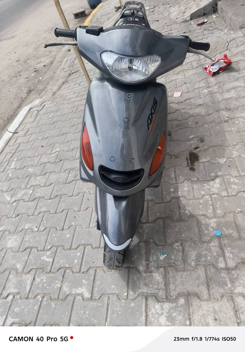 لكزز كله شغاله سلف هندر كهربائيات كله شغاله العنوان البصره طويسه  السعر ٦٥٠ ***********
