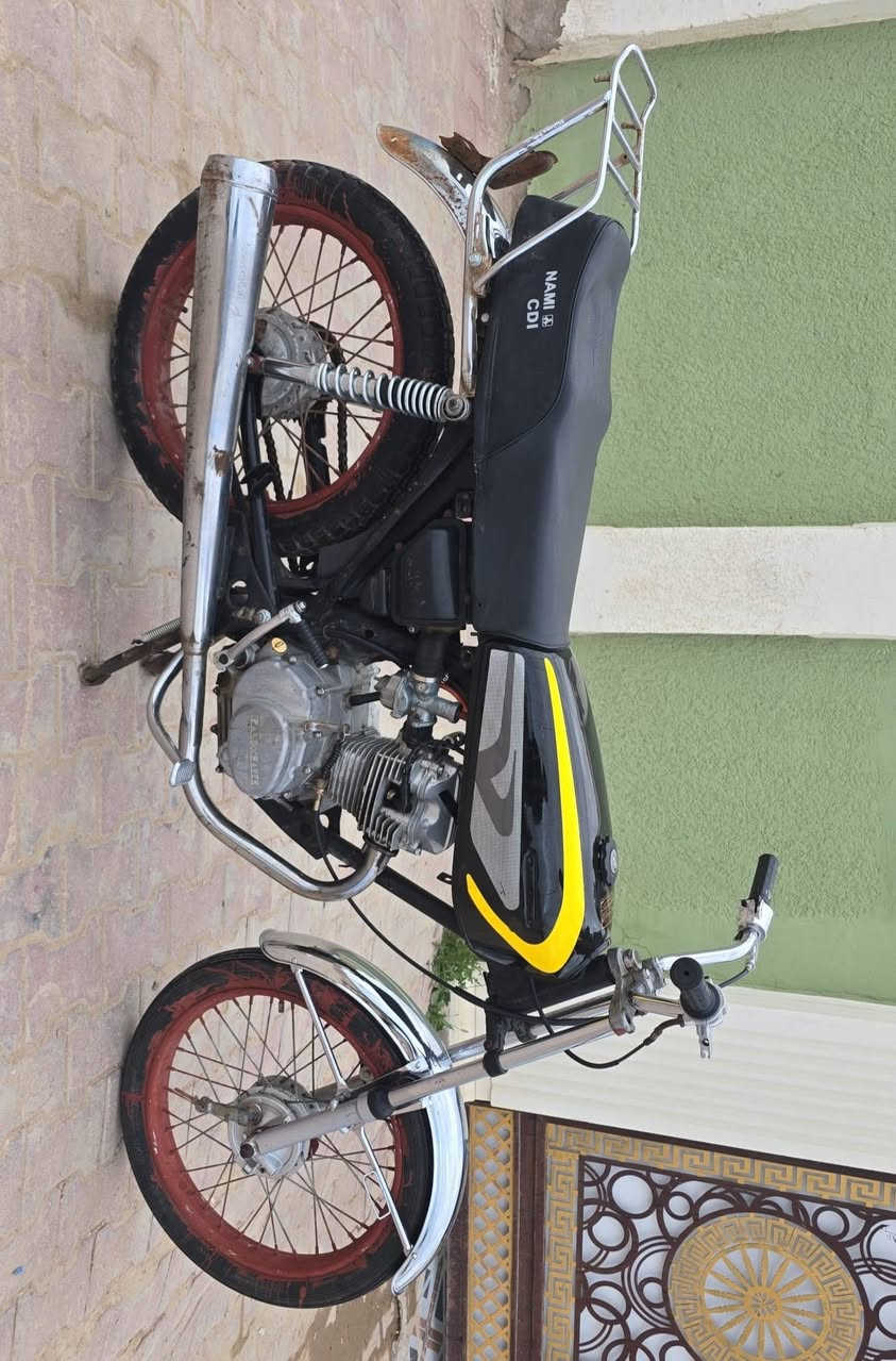 سلام عليكم  . ارشا ١٨ بدون اوراق مكينه خير من الله شلعه ونعومه الدراجه جاهزه ماناقصها شي 
سعرها ٢٢٥ مكاني ديوانية قضاء السدير


**إذا كنت صاحب هذا الإعلان وتريد حذفه لأي سبب، رجاءا أرسل رسالة إلى الدعم الفني**