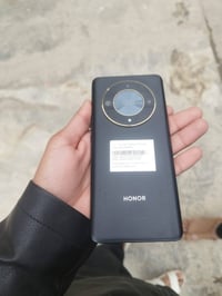 يوجد تلفون هنر 9B  للبيع رام 12+12 ذاكرة 256 بي فقط شرك بلجام ليس في ا...