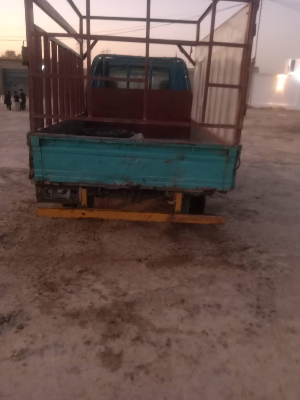 سلام عليكم مكينة خير من الله الكير عوزة تجفيت باتري جديد جعمقة جديدة رقم بغداد وكالة طرف ثالث سنوية كارتونية سيارة شغالة شاصي مكفول بغداد جسر ديالى الكرغولية ***********سعر٣٥

