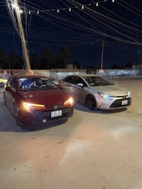 كورلا LE هايبرد موديل 25 حادث جاملخ خلفي وباب خمس اصابع ماشيه 20 الف س...