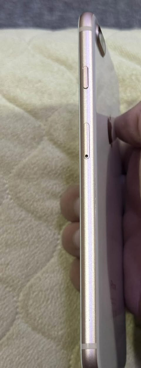 ايفون 8 بلاص ذاكره 128 بطاريه 75 الجهاز شخط مابي مال بيت اول مانزل اخذته الجهاز مامفتوح كله بلادي شركه ولاواصل مصلح انطي بالشرط سعره 150 بي مجال رجاءا الشراي يتدلل والمايشتري لايعامل 
***********
