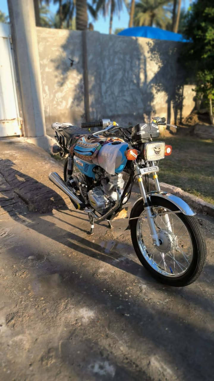 سلام عليكم للبيع نامه متياز موديل  25 اوراق كامله لسعر 650  وبيه مجال مكان محاويل علي ابن الحسين ه‍ ***********
