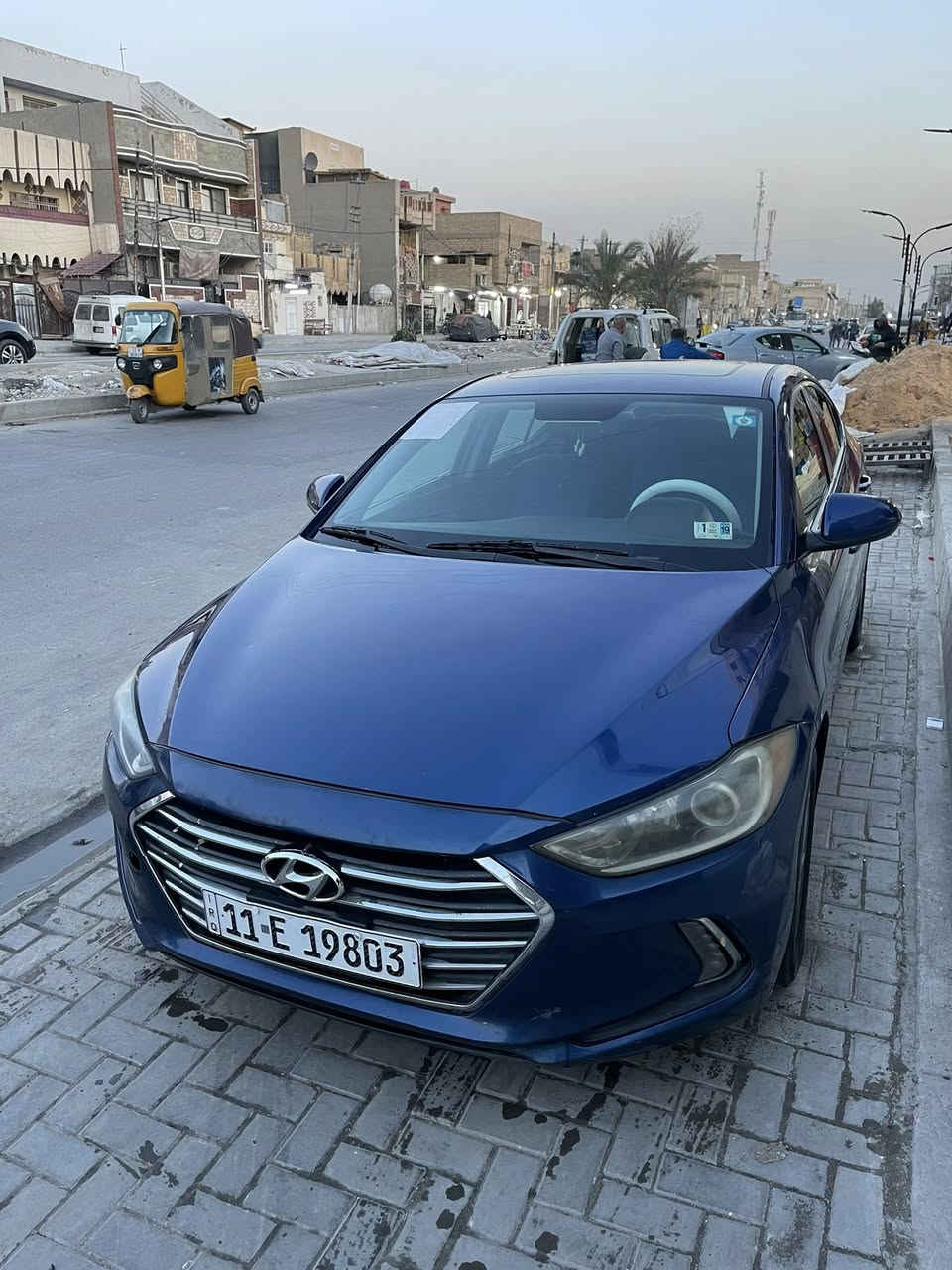 سلام عليكم 
النترا 2018 فول  بصمه بنوراما تدفئه كشنات وبعد بيها هواي مواصفات معروفه 
محرك 2000دوش كير Atالمرغوب 
ماشيه 96 ميل 
سياره حلوه ونظيفه محرك كير مكفول 
سونار موجود بل منشور تصليحها بل أردن 
  
سعرها 128 للأستفسار ***********مكاني بغداد
