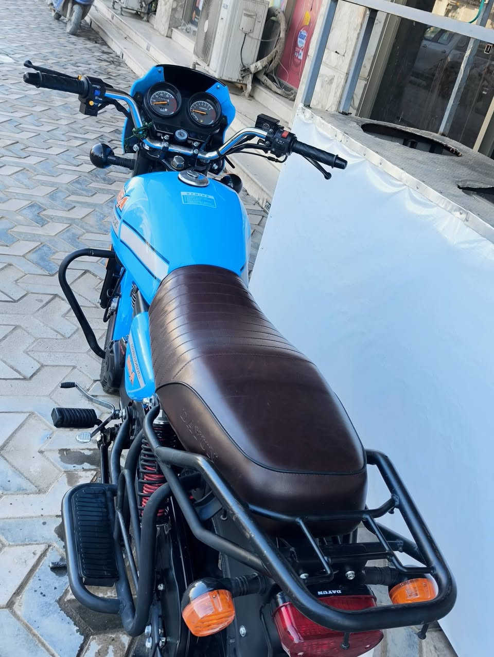 سلام عليكم دايون للبيع موديل 23 طالعه بل 25 اوراق سكنر الدراجه مكفوله كفاله عامه دراجه كله شغال مكينه 200 المكان بابل الحمزه الغربي 
السعر 1575 وبيه مجال 
‏‪0777 389 8263‬‏
