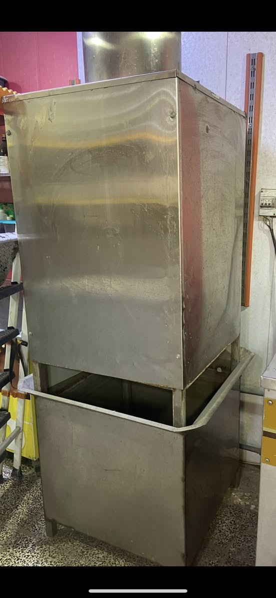 مكائن محل موطا للبيع للأستفسار ***********
