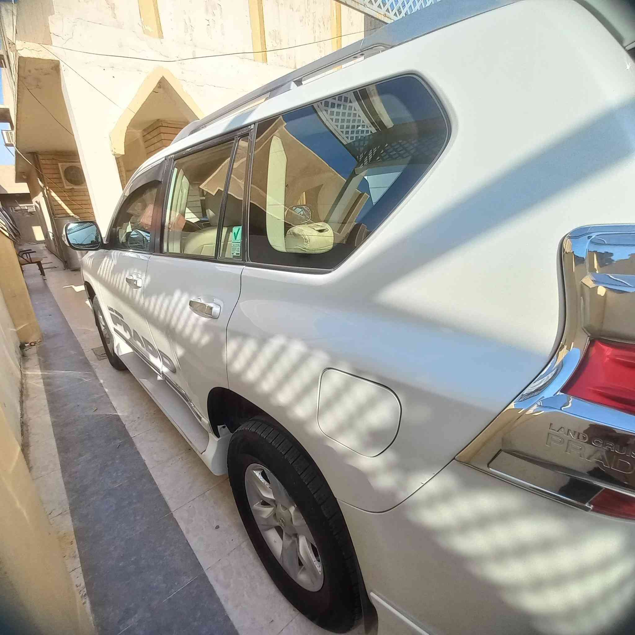 برادو 2011 محدثة 2017 
 رقم بغداد 
السعر / 25000$
للتواصل/ ***********
***********
