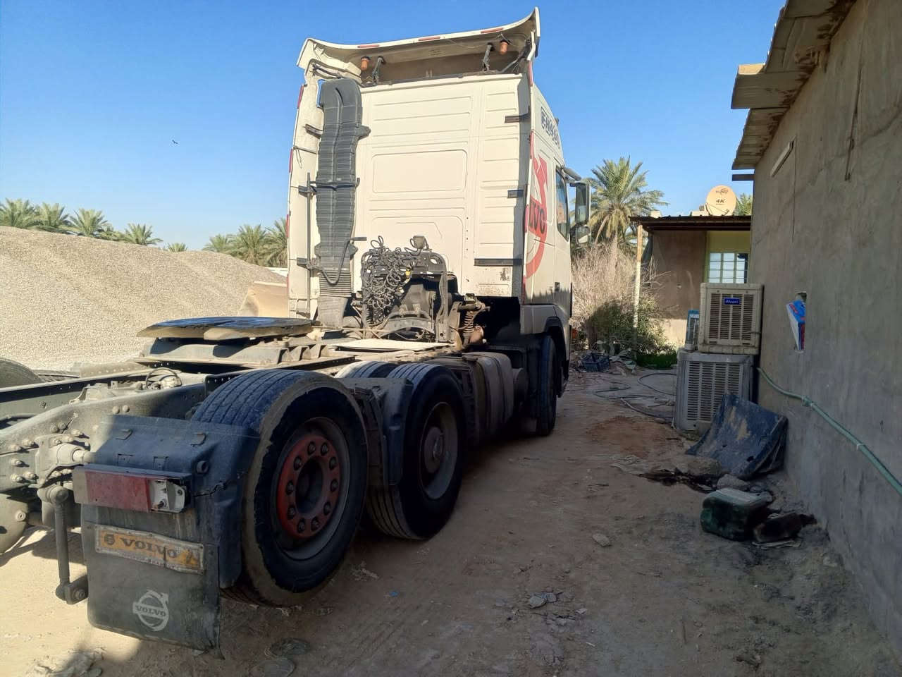 فالفو 2006راس بلادي سنكل خلفي تك تاير  شاصي مكفول مكينه 480 قطره صبغ ما بيها سياره قرار 48 
***********
