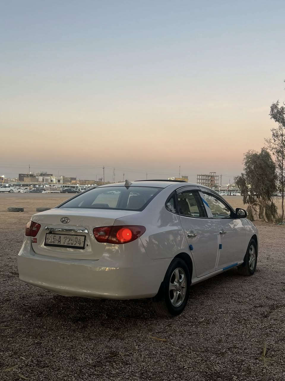 السلام عليكم من رخصت الادمن حبيبيً
السلام عليكم من رخصت الادمن حبيبي 
للبيع النتره عدله ٢٠١١ خليجي فول مواصفات مكينه ١٨٠٠ بيها قطعتين صبغ فقط بدون قره معجون شرط بدون داخل 

السياره حيل حلوه وكاعده تاخذها منا وتتطلع للشغل منا متصرف ولا الف تخم تاير جديد وحداديه حلوه ومكينه وكير خير من الله 

رقم انبار دولي تحويل مباشر شوكت ميعجبك 

مكان السياره الانبار رمادي مركز المدينه 

سعر السياره ٩٩ وبيها مجال للشراي واني حاضر 

للاستفسار اكثر اتصل ***********
