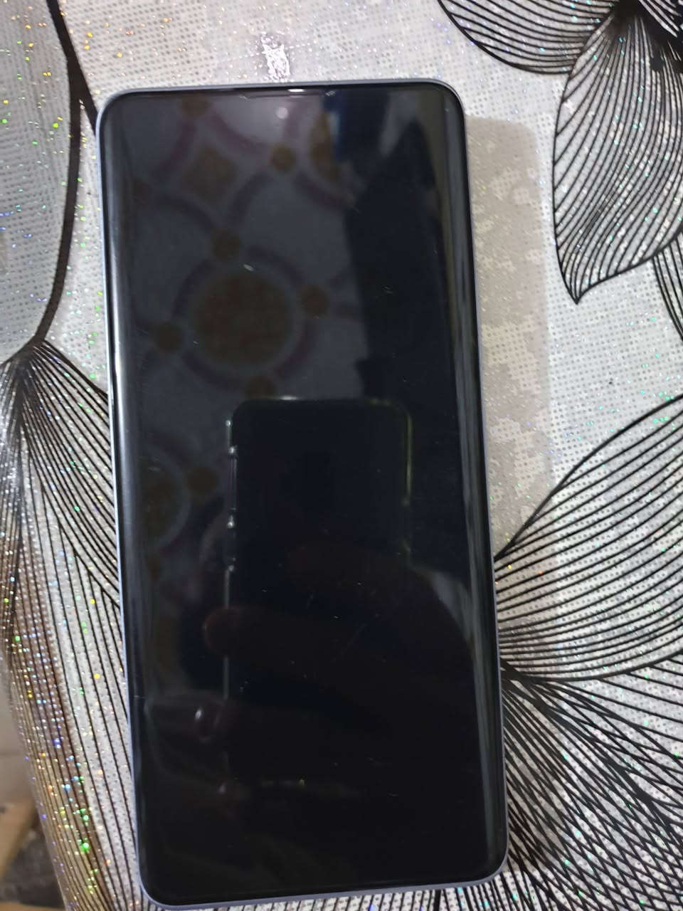 ريدمي 13برو بلص مكفول من كلشي سعر300 /***********
