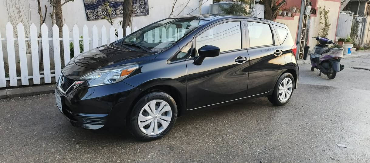 نیسان ڤێرسا 
مۆدێل 2018 
مواسفات SV
53 هەزار مایل ڕۆیشتووە 
دوپارچە بۆیاخە بۆنیت و  چەمەلخی پێشەوەی سەکن  ئیرباکی سوکان تەقیوە
کامێرا 
شاشە
تحدید سورعە
سوکان ڤۆلیۆم
دژە خلیسک
ئاوێنە کارەبای
سوکان تەقەڵ
***********
*********** السليمانية, العراق
