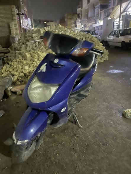 للبيع نثيه 110 ياباني الدراجه خير من الله وتجفيت جديد بس نقصها فيلس يرادلها بسسس غير هاي ميرادلها شي تجي تفحص وتشوف بعينك غراضها كامله موضح بلفيديو. 

السعر300 مجال بسيط للشراي مكاني بغداد الثعالبة 

*********** اتصال فقط

*********** واتساب فقط. 

ملاحضه الدراجه وصخه تعرفون بالمطر
