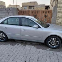 سوناتا موديل ٢٠٠٨ سياره باسمي  بيها ٣ قطع سرقه رقم بغداد المكينه 6ستند...