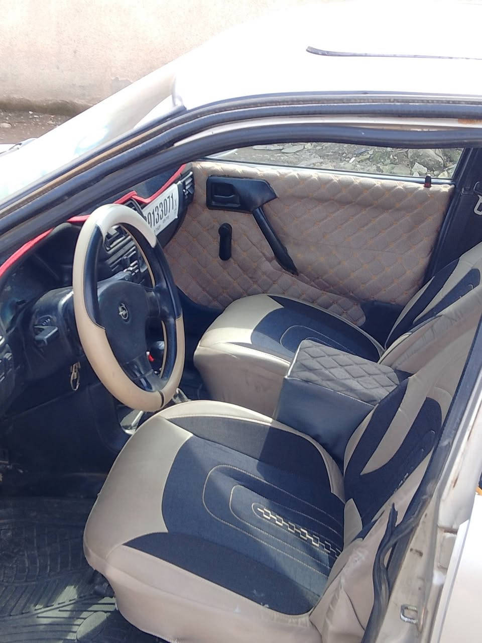 سلام عليكم فكتره 16 
موديل 92سلايت 
رقم انكليزي 
هزه جديده
سياره حلو وسعرها مناسب 
دوشمتها جديده محركها نضيف كيرها نضيف
تراهم مراوسه وبيع 
***********
***********
