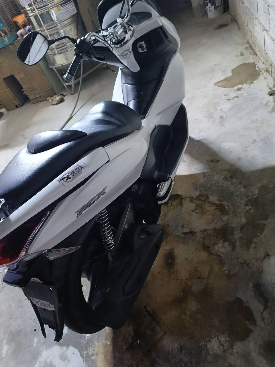 سلام عليكم دراجه qsx جيل الاول ياباني  JF دراجه ماشيه 44 دراجه خير من الله جاهزه السعر $$ 1400 وبيه مجال حق الجيه مكاني الحسينية مال المعامل منطقة السعادة ***********
