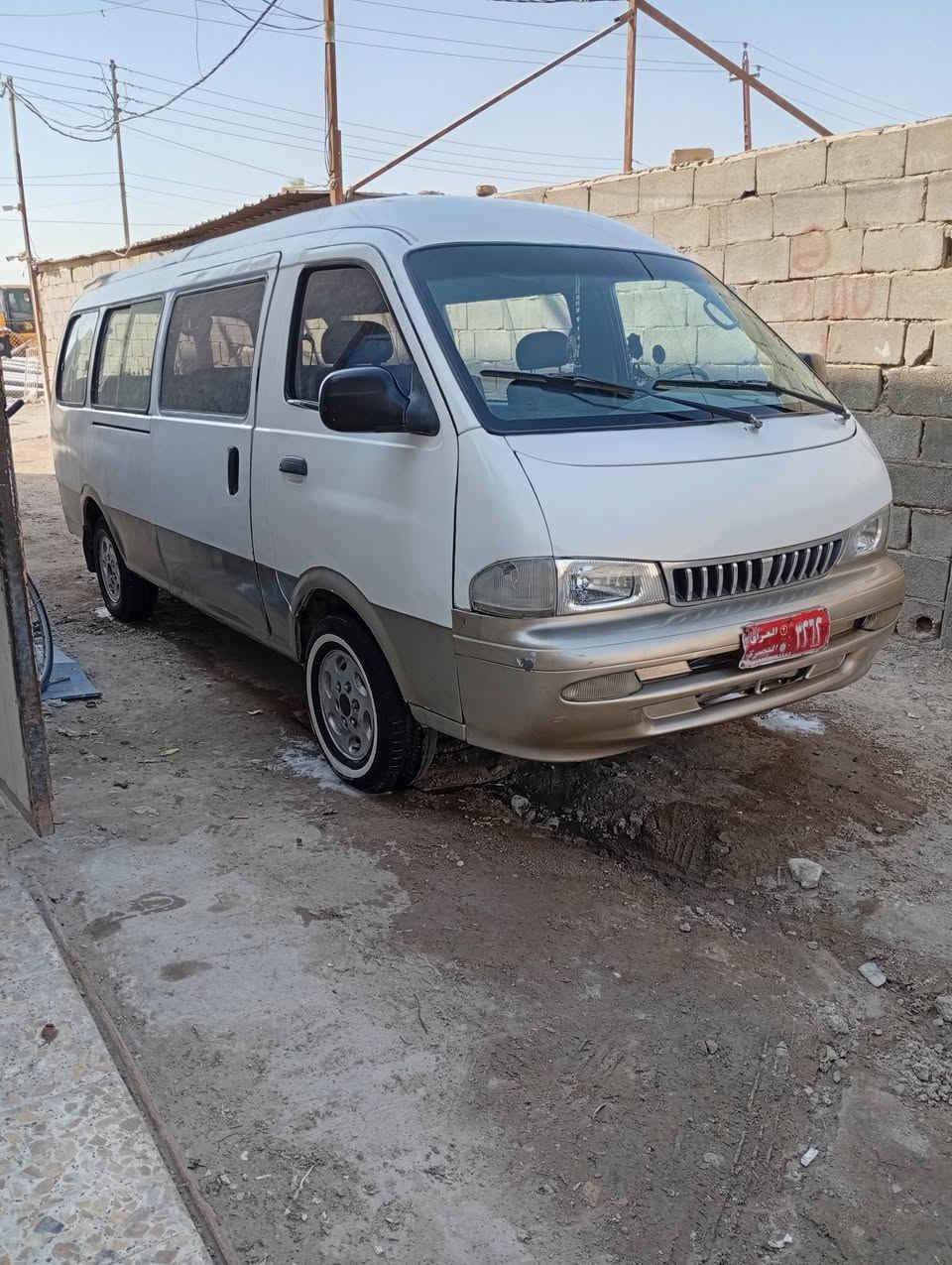 سلام عليكم كيه شبوط لبيع المكان بصره ابو الخصيب سياره معمره وكمله مكيه وكير وكسن كفله سيره معليه رقم احمر السعر60 موبايل ***********
