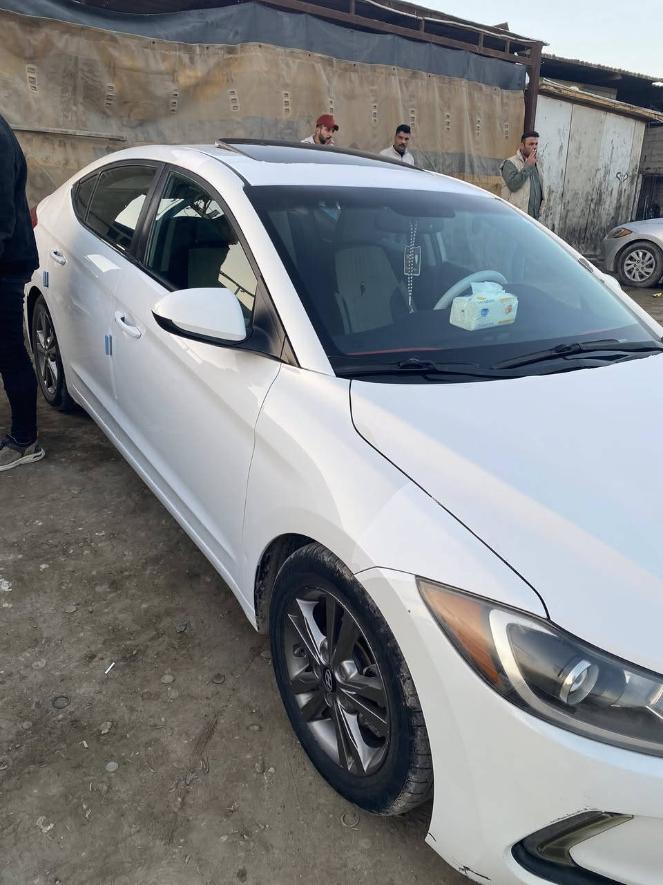 هيونداي النترا 2018 وارد امريكي
فول مواصفات للاخير جاهزه من كل النواحي
 حادث امريكا فقط قبق جنطه بدون اي دواخل والباقي مكفول 
  السعر 129$ وبيها مجال 
للتواصل او الاستفسار***********
