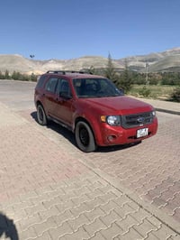 ٢٠١٢ حلوه وجاهزه من كلشي ب اسمي  ٧٨  ٠٧٧٧٥٧٦٥٩٩٩