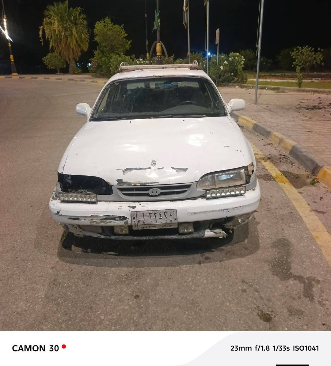 سلام عليكم سوناته تو مديل 93 
السيارة
 مكفوله كير 
مكينه
 حداديه 
باتري جديد 
في  تبم 

محتاجه بس وجه الي هوا ماصدات  ودعاميه مثل ما موظحه بلصورا سيارة تراي اطلع بيها من مكانها بابل  للبصرة اطلع بيها تراي 

بس اني ما متفرغ الها ارتب وجها اريد ابيع هلموجود 
السعر 
23 ورقه  
الي تعجبه يتصل علرقم ‏‪***********‬‏
