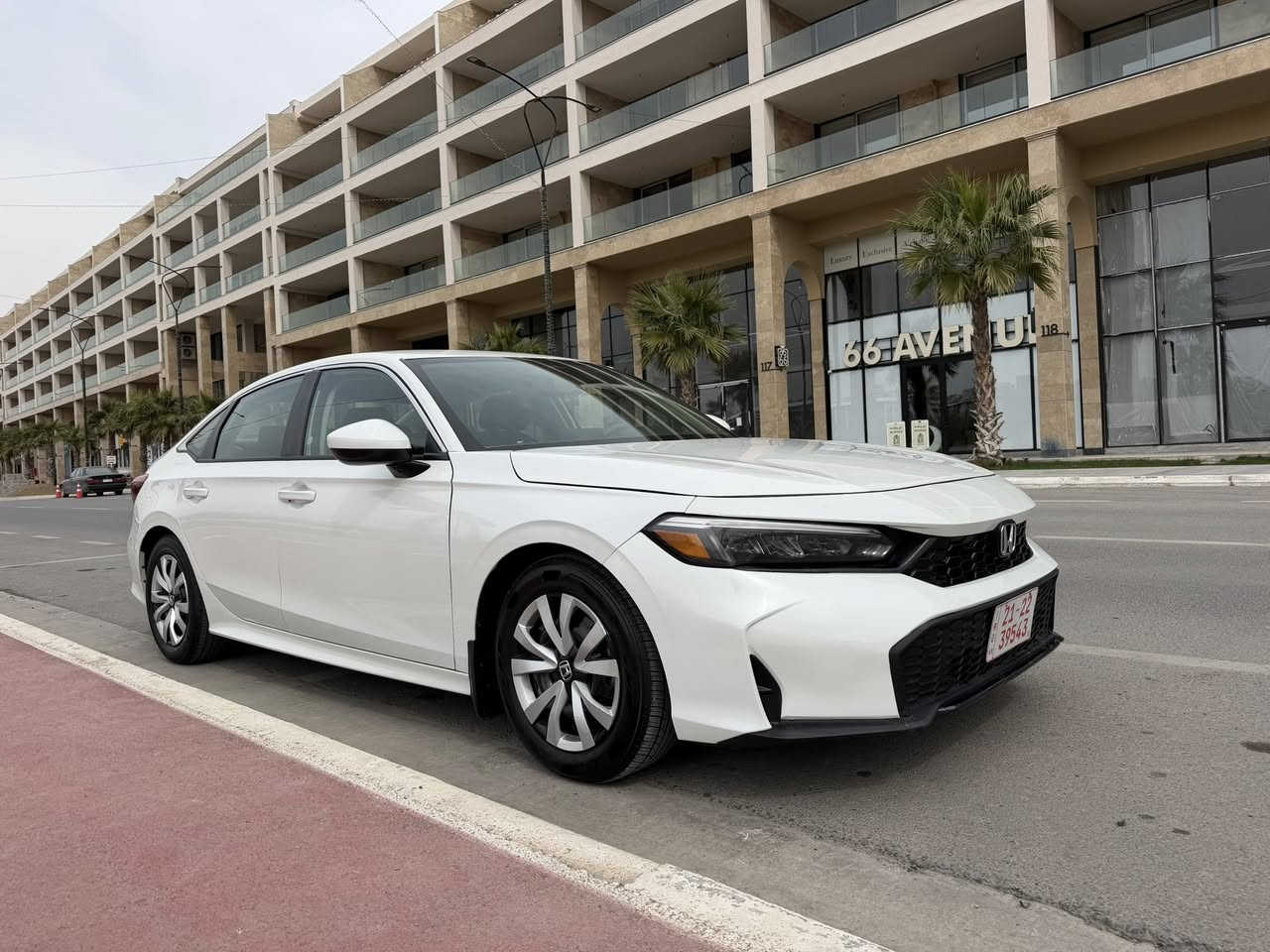 هوندا سيفك موديل ٢٠٢٥وارد كندي ماشي ٤الف ميل فقط جاملخ مبدل بلادي نفس لون بنيد صبخ تترقم شمالي فقط سعر ١٤٥ ورقه مجال قليل سياره كلشي راجع بلادي بدون نقص ***********
