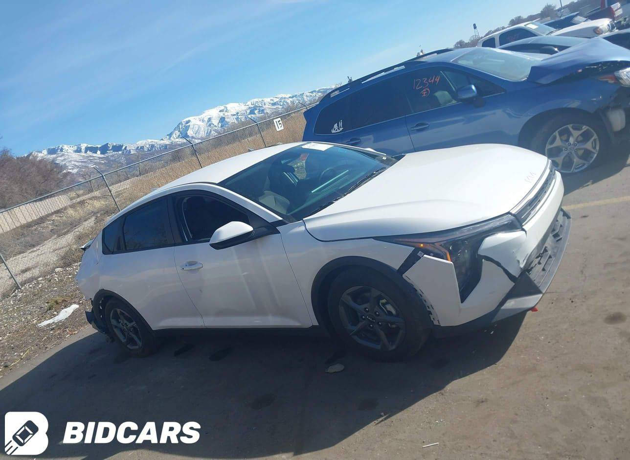 كيا K4
الموديل 2025
الضرر /واضح في الصور
المحرك/اربعة سلندر 
ماشيه/2000 ميل
 حاليا بدبي قيد التصليح 
السعر واصل للبصره بدون كمرك /127ورقه قفل
السعر  لكل من لدية كتاب شهداء / 135ورقه واصل محافظة المشتري 
للمزيد من العروض و التفاصيل الاتصال على الارقام التاليه 
***********
*********** كربلاء, العراق
