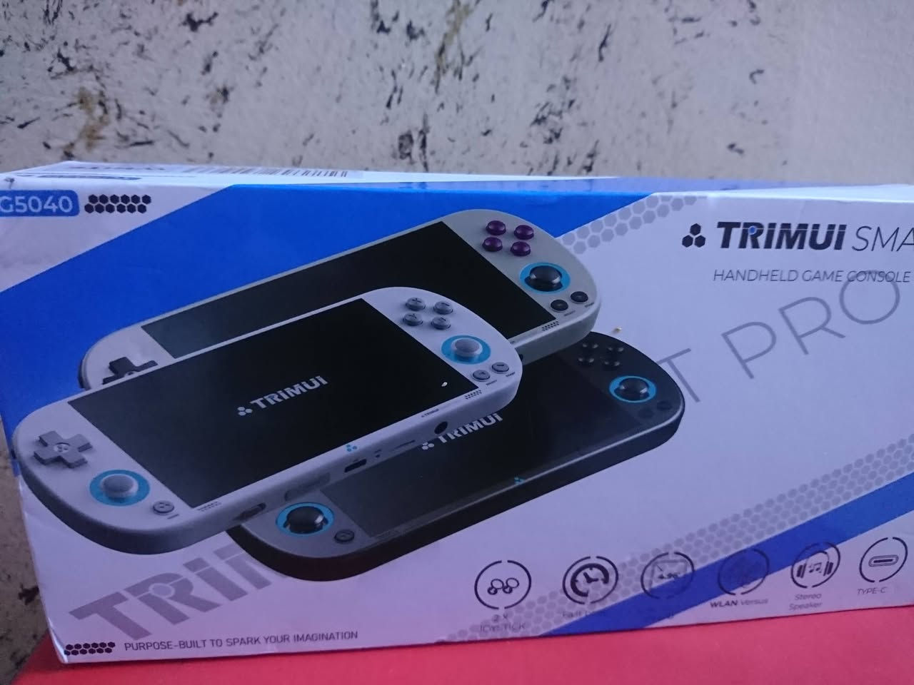 السلام عليكم جهاز العاب محاكيات جديد لوك رام 128 محاكيات هواي بي psp بلي 1 وسيكا وتريم كأس وهواي العاب السعر 75 الف رقم الموبايل ***********
