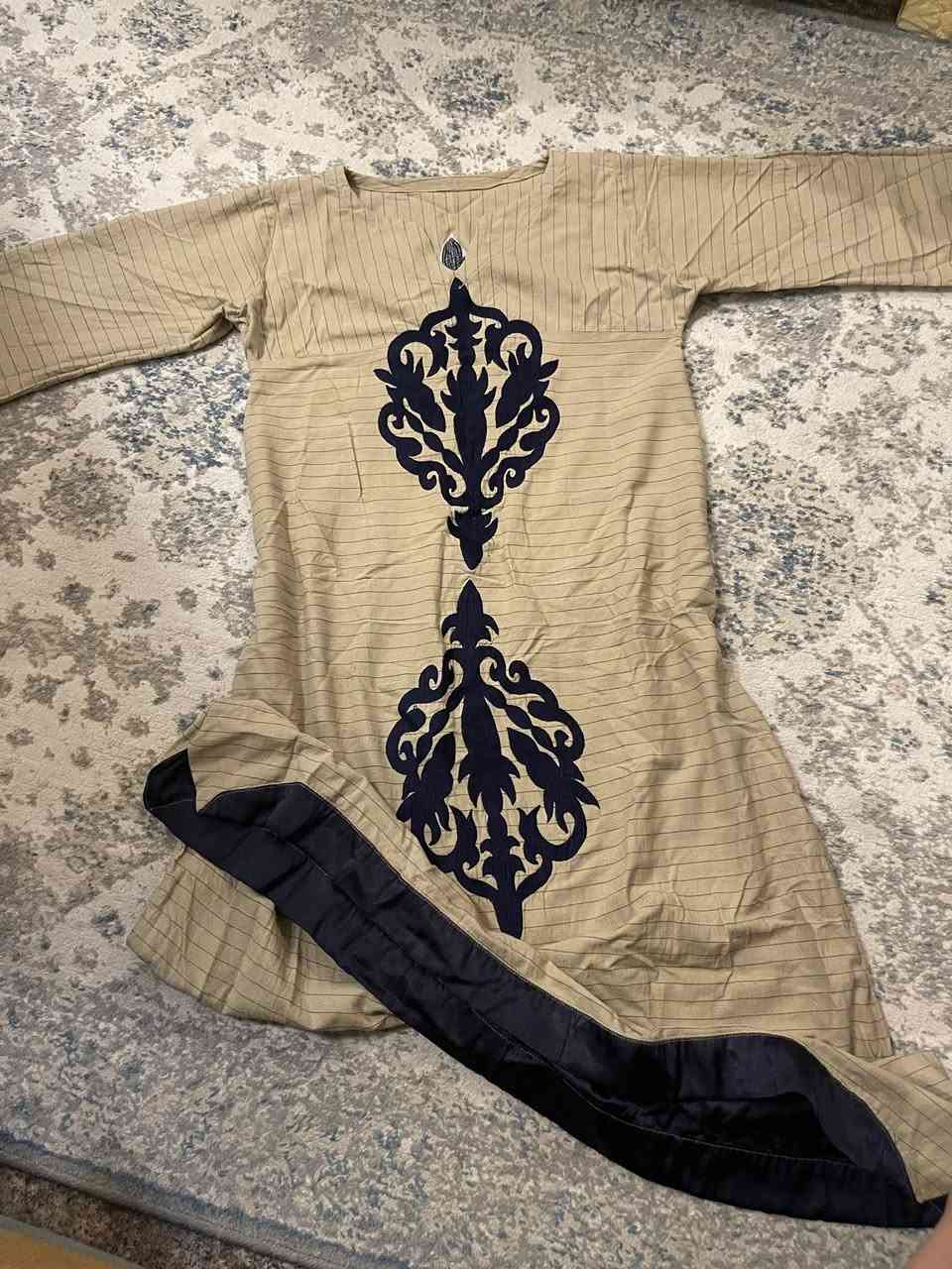 كلابيه كلش حلوه بلبس 
قماش بارد 
تلبس ٤٢ . ٤٠


**إذا كنت صاحب هذا الإعلان وتريد حذفه لأي سبب، رجاءا أرسل رسالة إلى الدعم الفني**