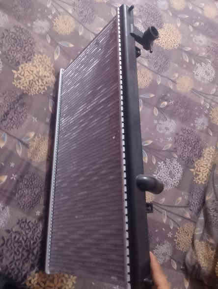 السلام عليكم راديتر ليفان 620جديد جديد مامستخدم ولامشدود اشتريته وماشديته المكان ديوانيه دغاره السعر 60الف الشراي يتصل ***********
