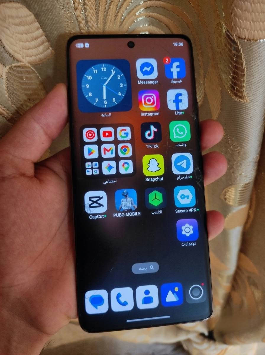 للبيع أو امراوس Realme 11 Pro+ 5Gمكفول ركز زين
المواصفات الجهاز غني عن التعريف الذاكرة 512جيجابايت العشوائيه12+12 يعني 24 جيجابايت شاشه أمولد منحنيه 120هرتز سلاسة تامة بالألعاب ببجي60فريم رسمي).الكاميرا:200 ميجابكسل (تصوير سينمائي خيالي).المعالج: Dimensity 7050 (أداء قوي وبدون حرارة).البطارية: 5000 ملي أمبير مع شحن 100واط خارق *[.⚠️ ملاحظة للأمانة: الجهاز بي فطور بلگلاس] ويتبدل اب50الف فقط اذا ردت اتبدله أما الشاشة الأصلية، اللمس، الألوان، وبصمة الشاشة كلها شغال 100% وبدون أي مشاكل وحتا لاسق حمايه شادله مثل ما اموضح بلصور) [ السعر200الف].مكاني:بغداد أبو غريب وهاذه رقمي‏‪0774 608 7873‬‏ فقط واتساب وعل خاص توصيل ماعندي
