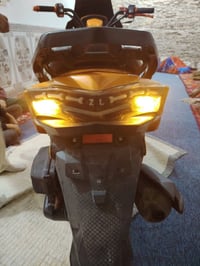 شباب دراجه للبيع سكنس 750 اوبيهه مجال هاذه رقم الهاتف 07842312783