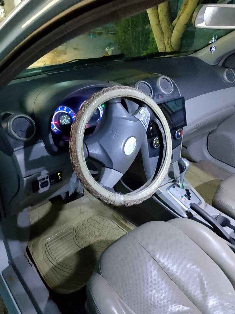 بي واي دي جي ثري مديل 12 سياره باسمي رقم جديد سنويه ل 27 تفاصيل سياره بل فيديو مابيه شي عاطل تايرات نظيفات سياره مامطلوبه لا مصرف ولا اي شي مكان سياره السماؤه منطقه الداحره السعر 36 ورقه وبيه مجال بسيط رقم الواتساب ***********
