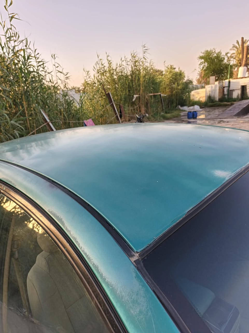 سلام عليكم للبيع  كيا ريو 2001 مكيه كير جدد تبريد يشتغل بس مو بارد دواخلها حلوه تايرات باتري السياره مصبوغه عام وبيها معجون ولكشر كدام عينك اترايها مكفول رقم بغداد الماني سنويه لنهايت ال 26 مكان السياره نجف وراعيها بنجف السعر 31 وبيها مجال الاتصال ***********
