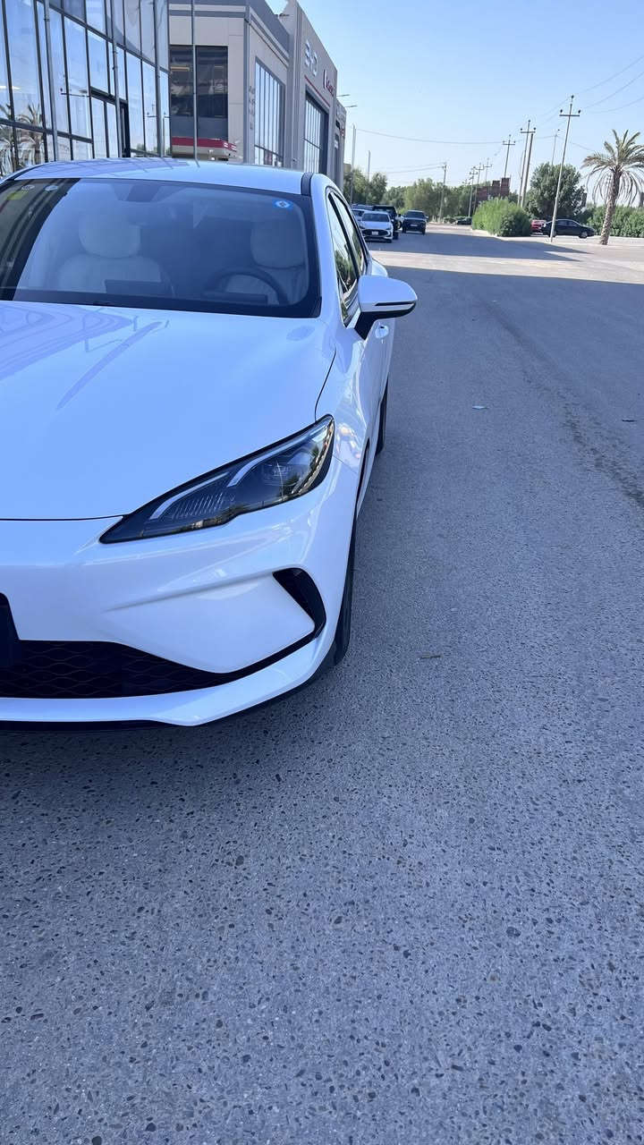 سيل 5 للبيع مرقم بغداد باسمي كفالة عامة السيارة ماشية 4500 السيارة جديدة بوضع الوكالة السعر 20.500.000 مليون بيها مجال قليل مكان السيارة النجف ***********
