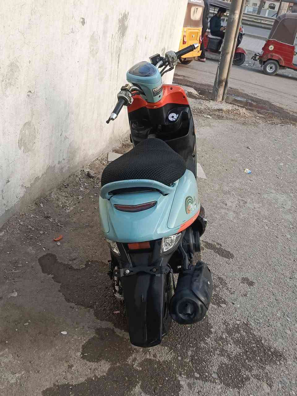 سلام عليكم دراجة بوليس حديث دراجة رمبة نزلتة قبل اسبوعين جديدة اشاير كلوبات دشبول كيج بانزين شغال كيلو متر سرعة شغال شغل وين ميعجبك روح محرك ناعم كلشي مابية سعر750وبية مجال العنوان بغداد الجديدة النعيرية***********
