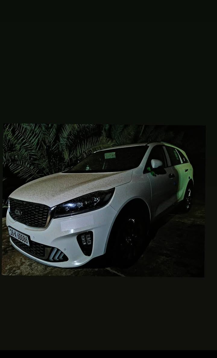 السلام عليكم ورحمه الله وبركاته
بيع
كيا سورينتو موديل 20 وارد خليجي 
رقم بابل مشروع وطني باسمي 
فول عادل بانوراما كفاله عامه 
ماشيه 80
محرك 6 سلندر كفاله 
كير 8 نمر 
شاشه جي بي اس وايرليس 
تحكم جهتين بصمه ابواب 
بصمه تشغيل ثلاث قطع تبريد 
حساس خلفي امامي ميري كهرباء شفط 
ترحيب عند الاقتراب 
 ويل 19 
كشنات جلد كهرباء 
سبعه راكب
بردات اصلي خلفي 
دبل شباك نيكل 
لايت 3 عدسات 
رقم هاتف *********** عنوان نجف سعر267 وبيه مجال
