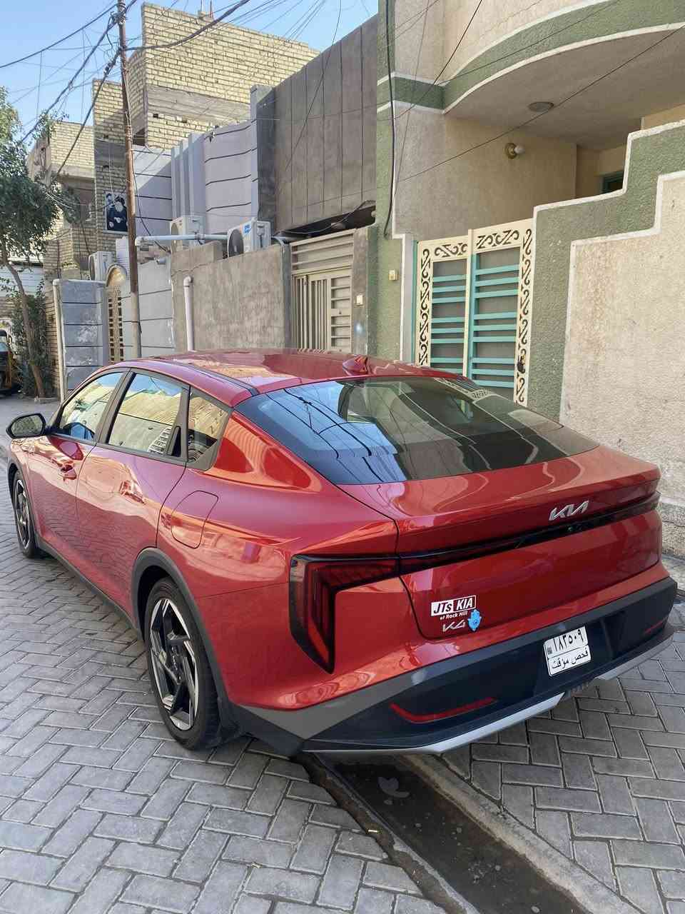 السلام عليكم كي فور شكل جديد25
مكينه 2000دوش بعده زيرو ماشيه 14m
حادث بنيد وجاملغ مبدلات نفس لون بدون رقم بعده 
مكاني بغداد مدينة الصدر السعر165بيه مجال بسيط
رقمي***********
